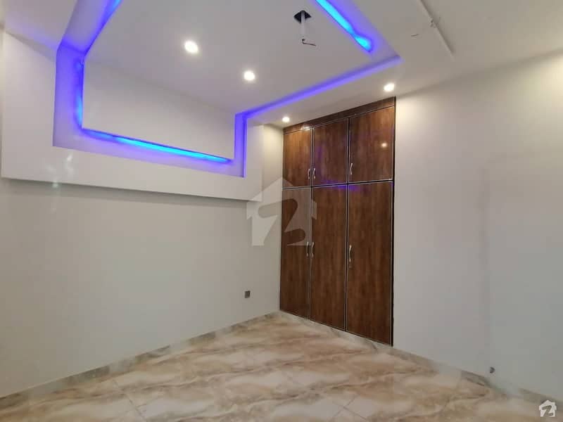 10 Marla Upper Portion Available For Rent In LDA Avenue