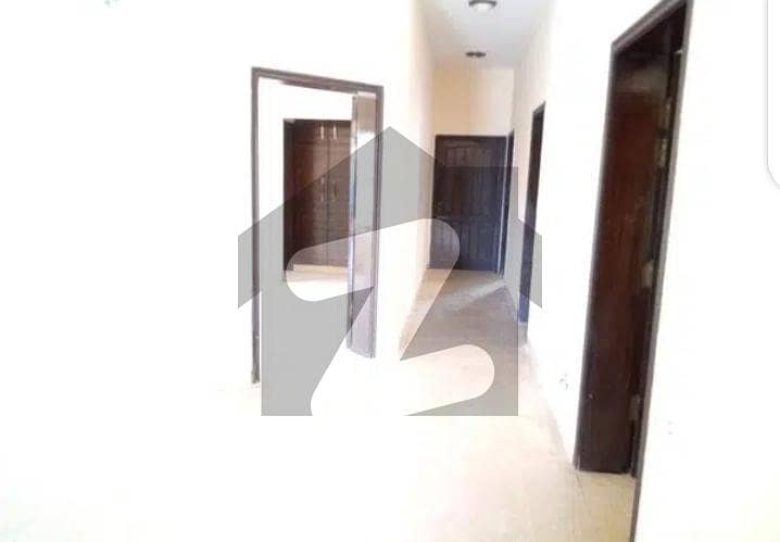 1 Kanal Triple Storey House For Sale