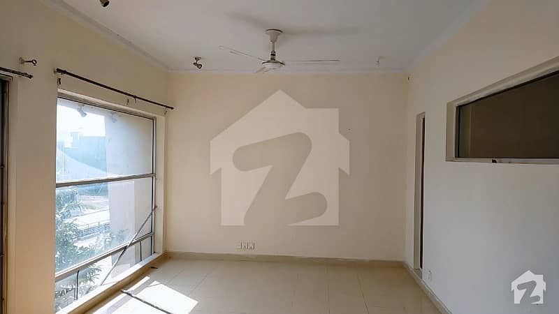 5 Marla Double Storey Boulevard House For Sale In Bahria Town Phase 8 - Safari Homes