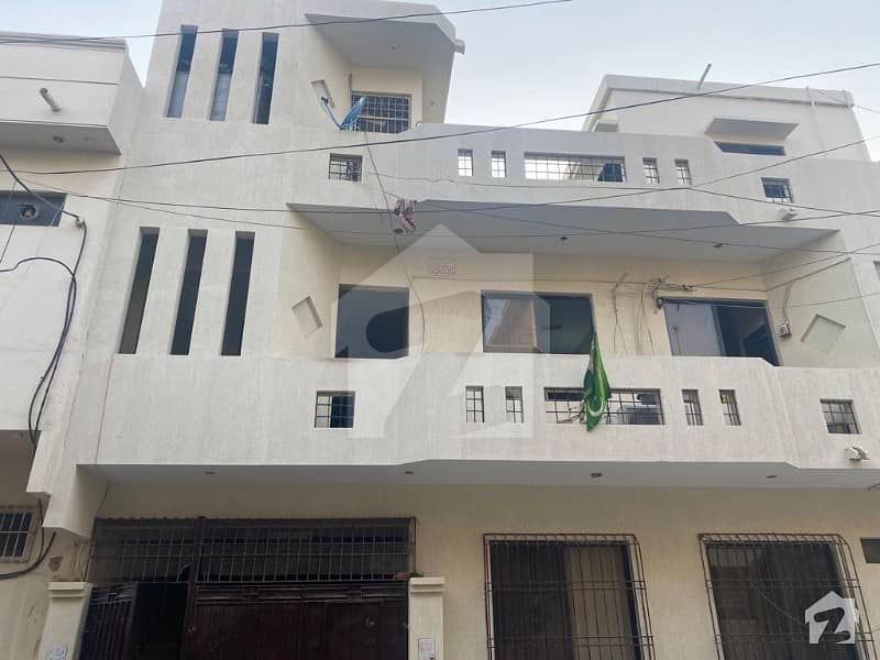 1080 Square Feet House In Gulistan-E-Jauhar - Block 16-A For Sale