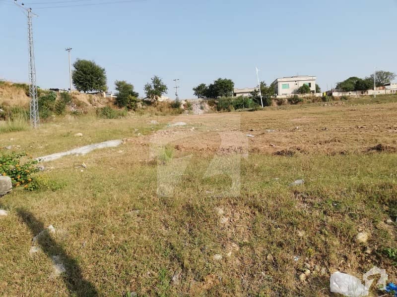 8 Marla Commercial Pair Plot Available For Sale