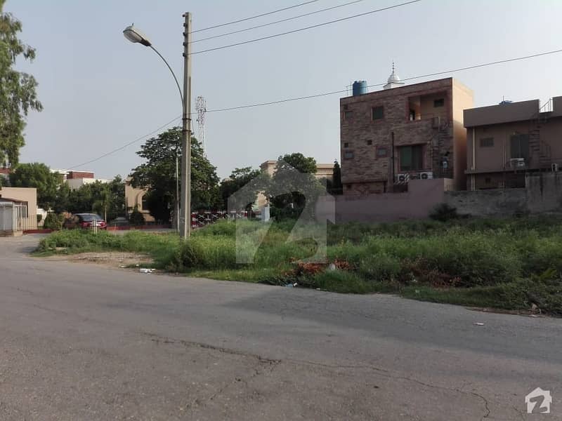 Fairly-priced Residential Plot Available In Wapda Town