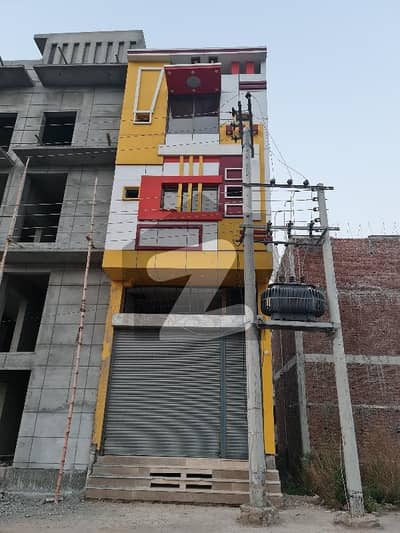 کشمیر روڈ سیالکوٹ میں 3 مرلہ عمارت 2.5 کروڑ میں برائے فروخت۔