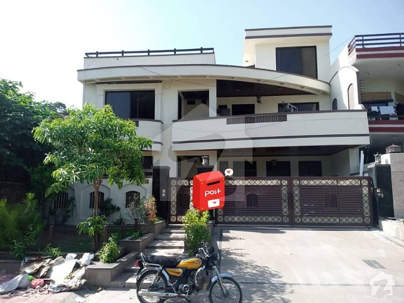 3150 Square Feet Upper Portion For Rent Available In G-10