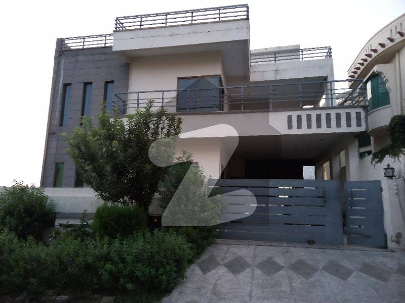 40x80 Size Beautiful House For Sale