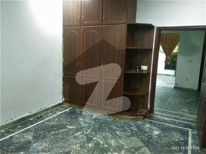 5 Marla Lower Portion For Rent In H3 Johar Town