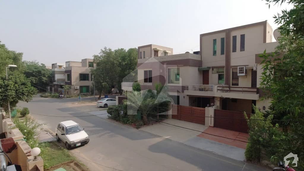 Safely Secure A House In Bahria Town - Sector C At Best Price