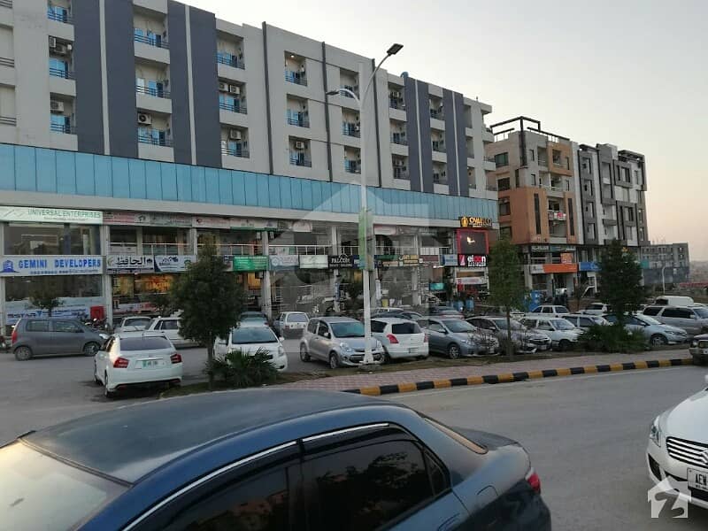 2 Bed Apartment Available For Sale In Gulberg Trade Center