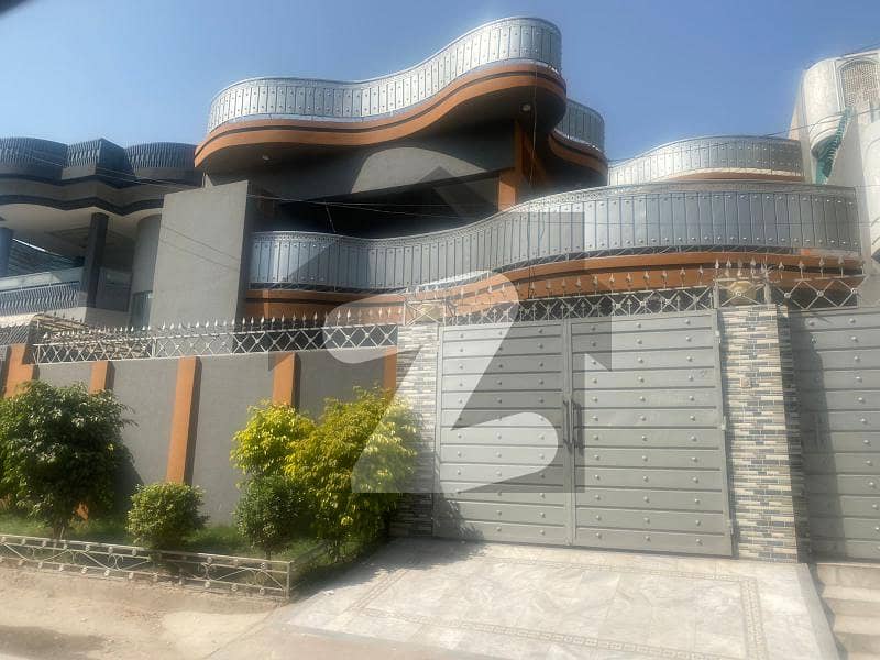 10 Marla Beautiful House Is Available For Sale In Hayatabad Phase 2