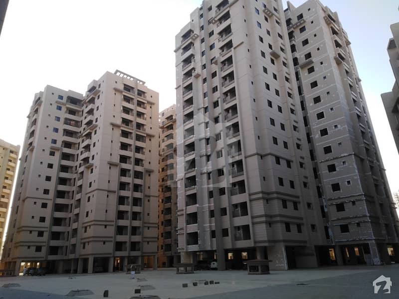 1100 Square Feet Flat Ideally Situated In Cantt