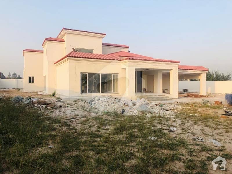 5 Kanal Brand New Farmhouse For Sale