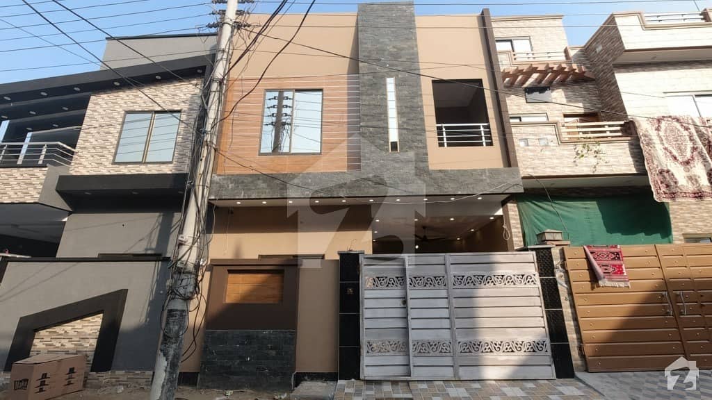 4 Marla House Available In Stately Neighbourhood Of Bismillah Housing Scheme