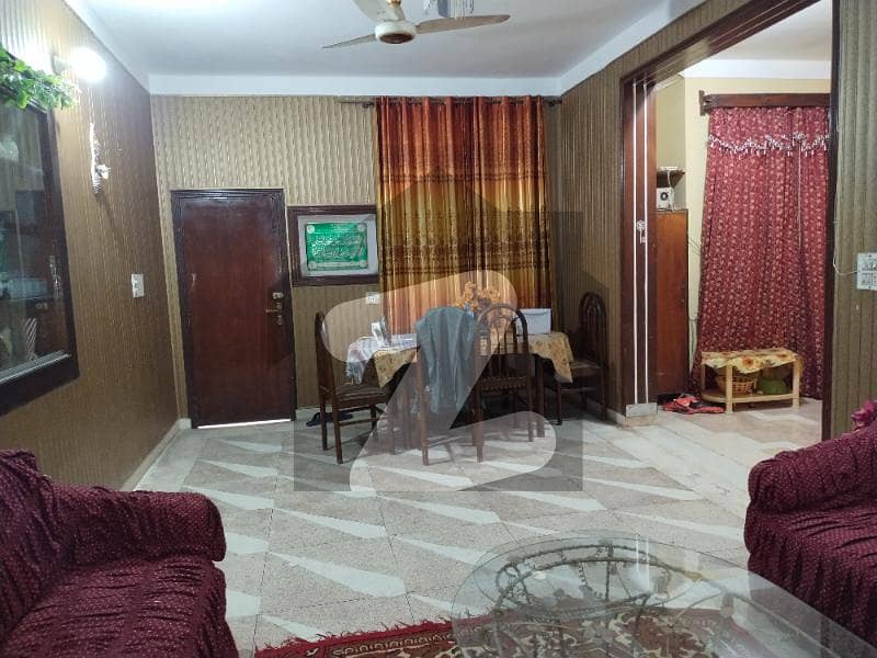 10 MARLA INDEPENDENT HOUSE AVAILABLE FOR RENT IN KAMRAN BLOCK
