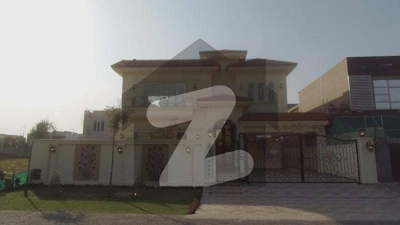 1 KANAL BRAND NEW LUXURY SPANISH BUNGALOW FOR SALE IN L BLOCK PHASE 6 DHA LAHORE