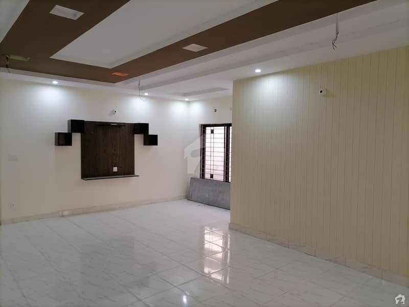 Stunning 10 Marla House In Nasheman-e-Iqbal Available