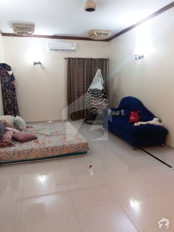 ڈی ایچ اے فیز 5 ڈی ایچ اے کراچی میں 5 کمروں کا 1 کنال مکان 11 کروڑ میں برائے فروخت۔