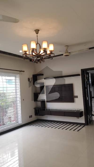 10 Marla Old House For Sale L Block Full Basement Hot Location Dha Phase 5 10 Marla Old House For Sale L Block Full Basement Hot Location Dha Phase 5