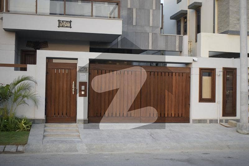 Bungalow For Sale In Dha Phase 8