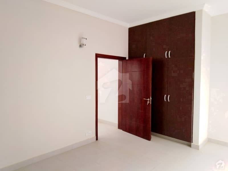 152 Square Yards House In Bahria Town - Precinct 10-B For Rent At Good Location