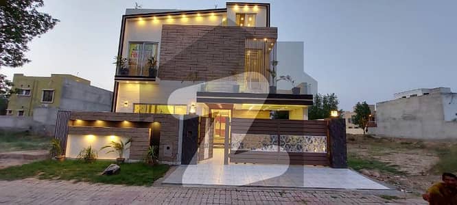 10 Marla House for Sale in Ghaznavi Block Bahria Town Lahore
