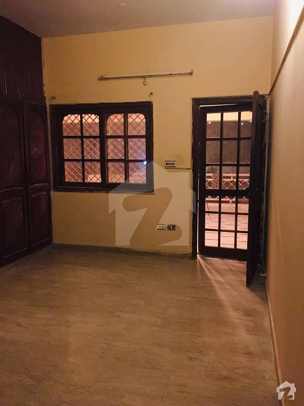 2250 Square Feet Upper Portion For Grabs In North Nazimabad