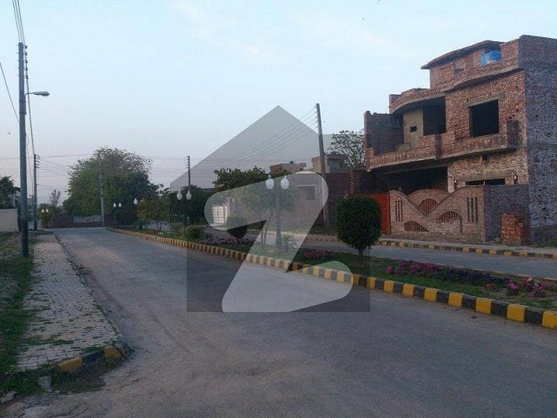الرحمان گارڈن فیز 2 الرحمان گارڈن لاہور میں 6 مرلہ رہائشی پلاٹ 63.6 لاکھ میں برائے فروخت۔