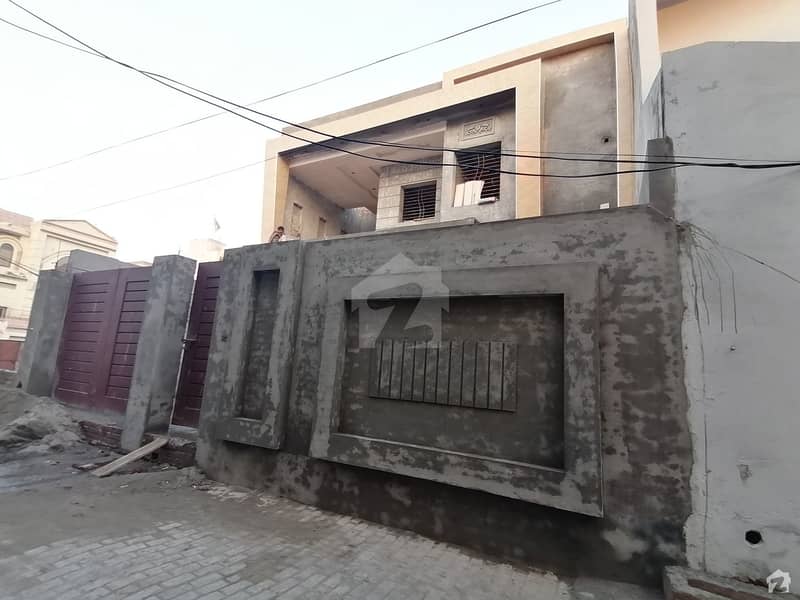 Spacious 8 Marla House Available For Sale In Zaib Colony
