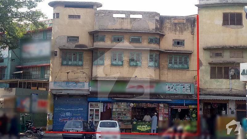 سکندر پورہ پشاور میں 11 کمروں کا 11 مرلہ عمارت 9.5 کروڑ میں برائے فروخت۔