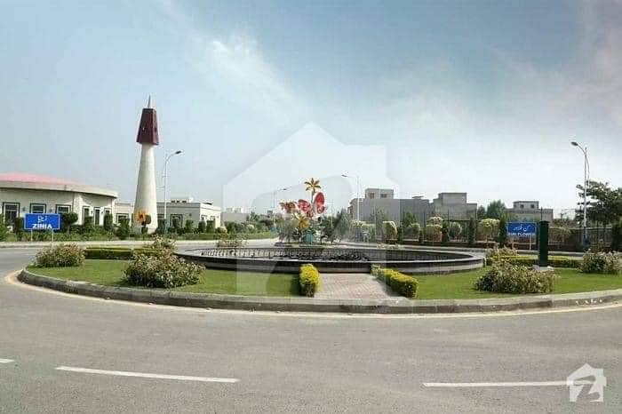 8 Marla Plot Residential Hot Location, Bahria Nashaman