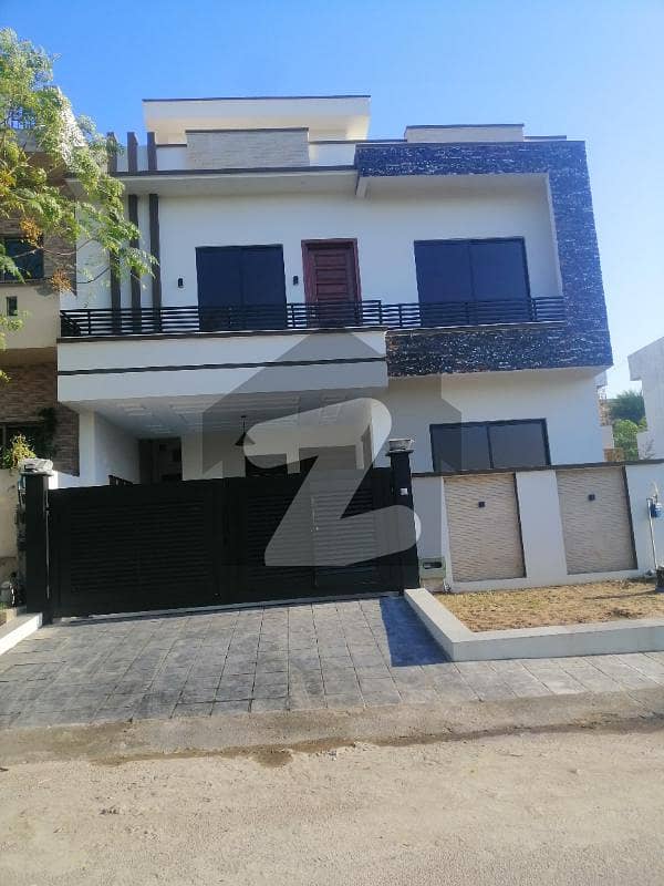 Brand New Solid Construction Beautiful 8 Marla House For Sale In G-13
