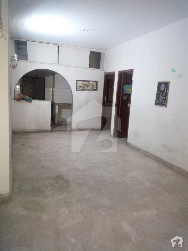 2 Bed DD Flat Available For Rent In Vip Location Of Nazimabad 3 Block C