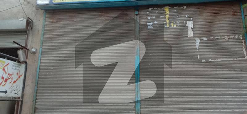 5 & Half Marla Showroom Available On Main Canal Road Faisalabad 5 & Half Marla Showroom Available On Main Canal Road Faisalabad