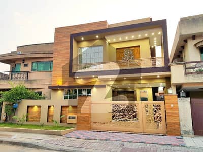 High Quality 10 Marla Luxurious House For Sale In Bahria Town High Quality 10 Marla Luxurious House For Sale In Bahria Town