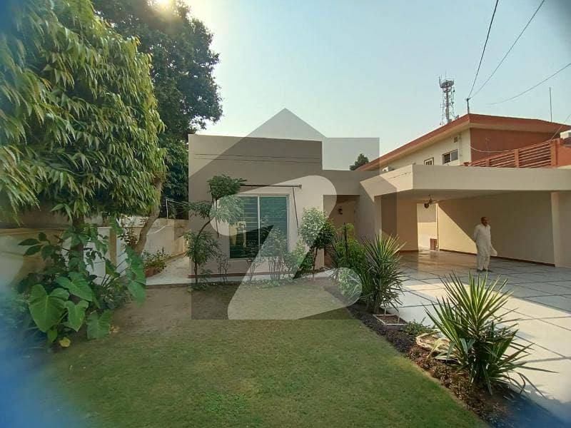 4500 Square Feet House In Beautiful Location Of Dha Phase 3 In Lahore