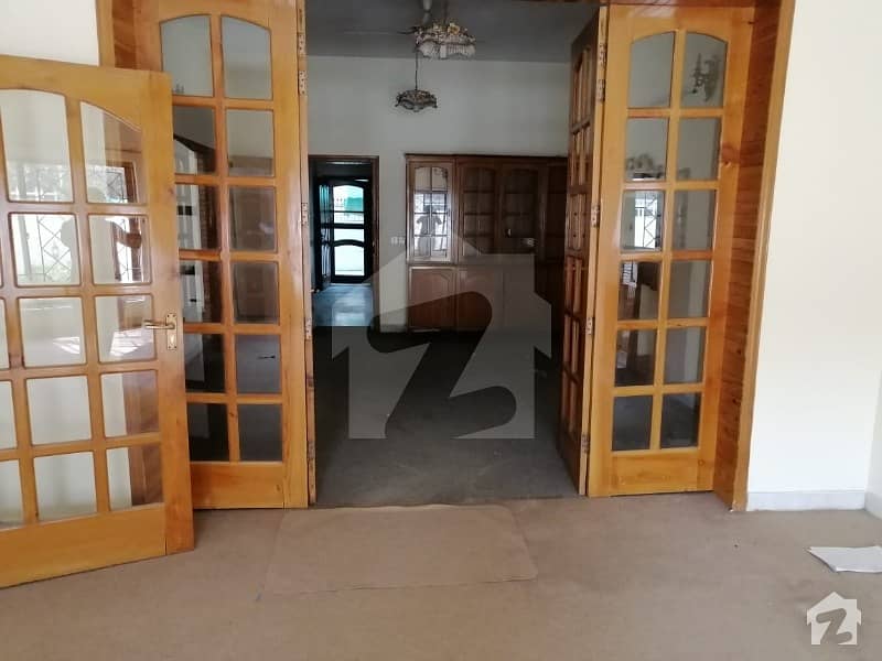4500 Square Feet House For Rent In Chaklala Scheme 3