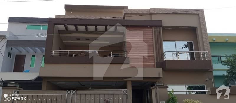 Ideal 3825 Square Feet House Available In Pgechs Phase 2, Lahore