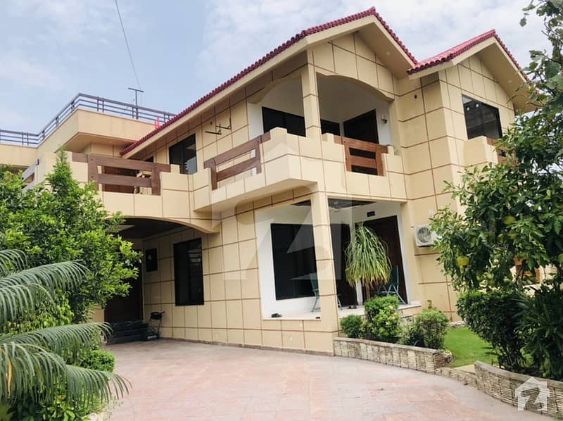 3 Kanal House For Sale Just Like Brand New