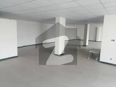 10 Marla Commercial Plaza Availble First Floor For Rent