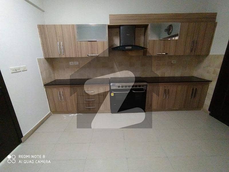 3 Bedroom UnUsed Apartment For Rent