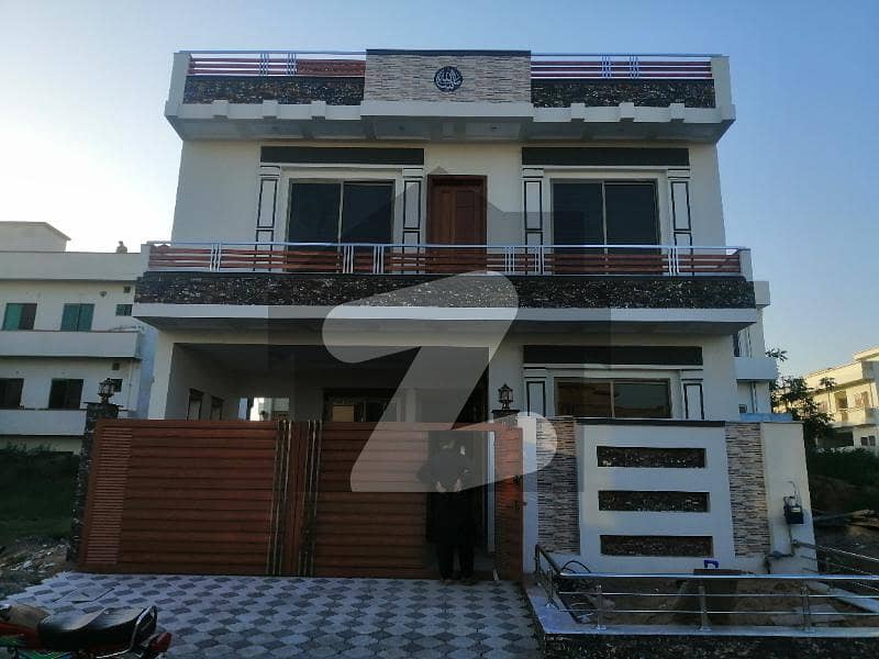 Brand new solid construction Beautiful 8Marla House for Sale in G-13