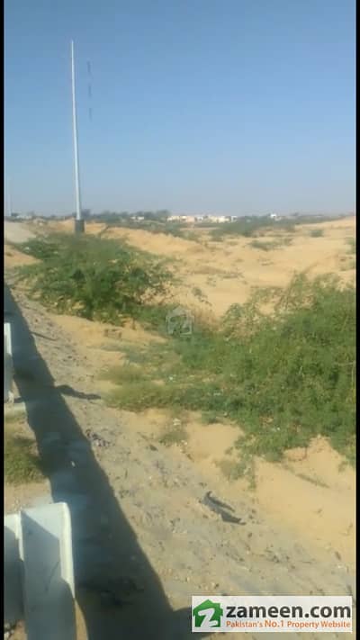 22 Acre Land For Sell At Hub Chowki Rcd Highway