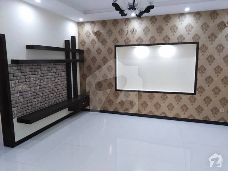 In Bahria Orchard House For Rent Sized 5 Marla