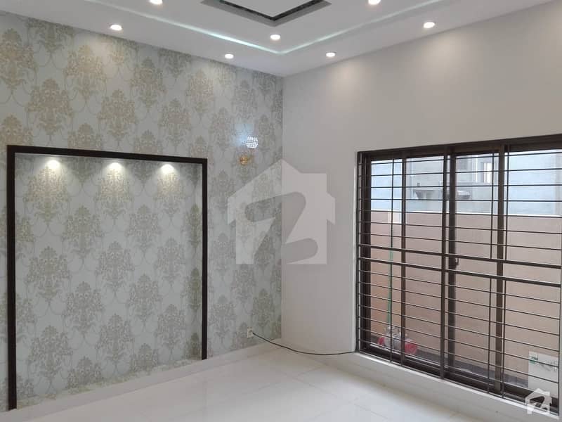 Great House For Sale Available In Modern Model Town - Block C