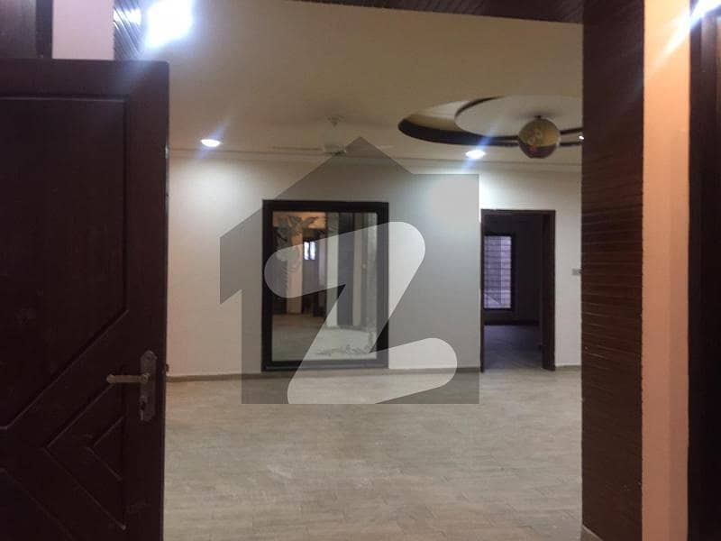 E11 Ground Portion For Rent