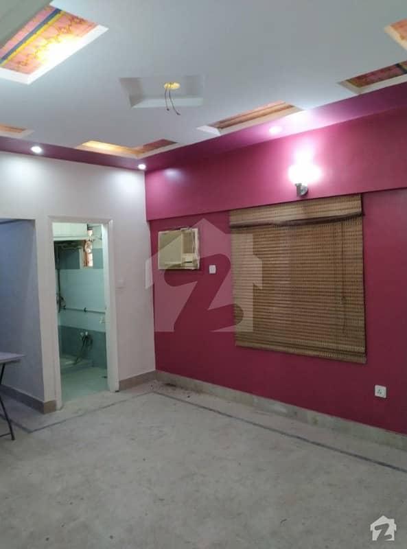 نارتھ ناظم آباد ۔ بلاک کے نارتھ ناظم آباد کراچی میں 3 کمروں کا 2.5 کنال مکان 9 لاکھ میں برائے فروخت۔