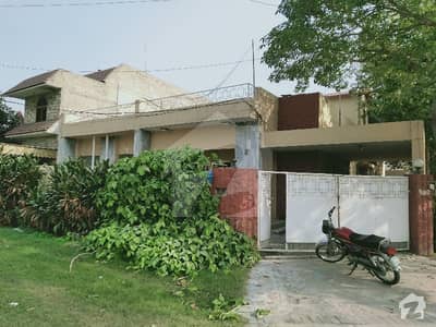 1 Kanal Corner Commercial House For Rent In Model Town Extension