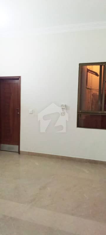 Lower Portion Of 1080 Square Feet Is Available For Rent In Gulistan-E-Jauhar - Block 4, Karachi