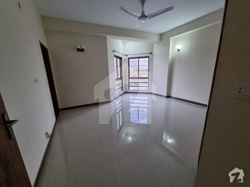 Margalla Facing Apartment Available For Sale