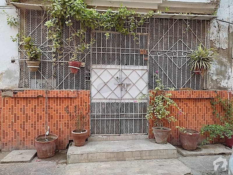 Good 1080 Square Feet Flat For Sale In Abul Hassan Isphani Road