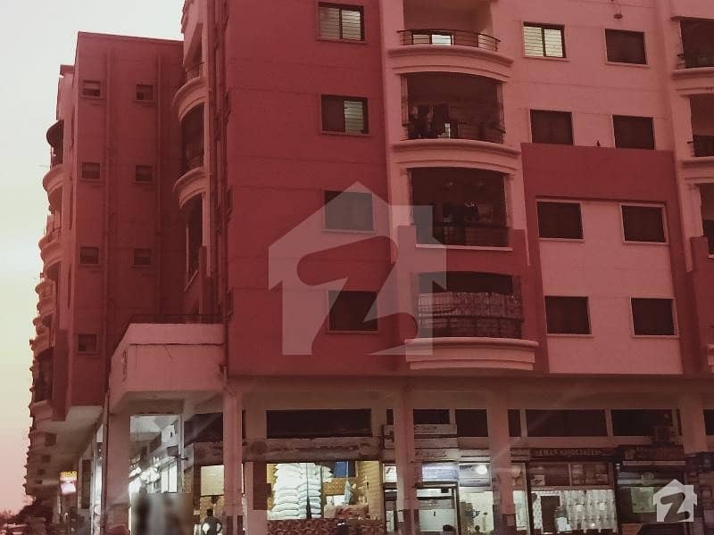 صائمہ عریبین ولاز گداپ ٹاؤن کراچی میں 2 کمروں کا 4 مرلہ فلیٹ 19 ہزار میں کرایہ پر دستیاب ہے۔